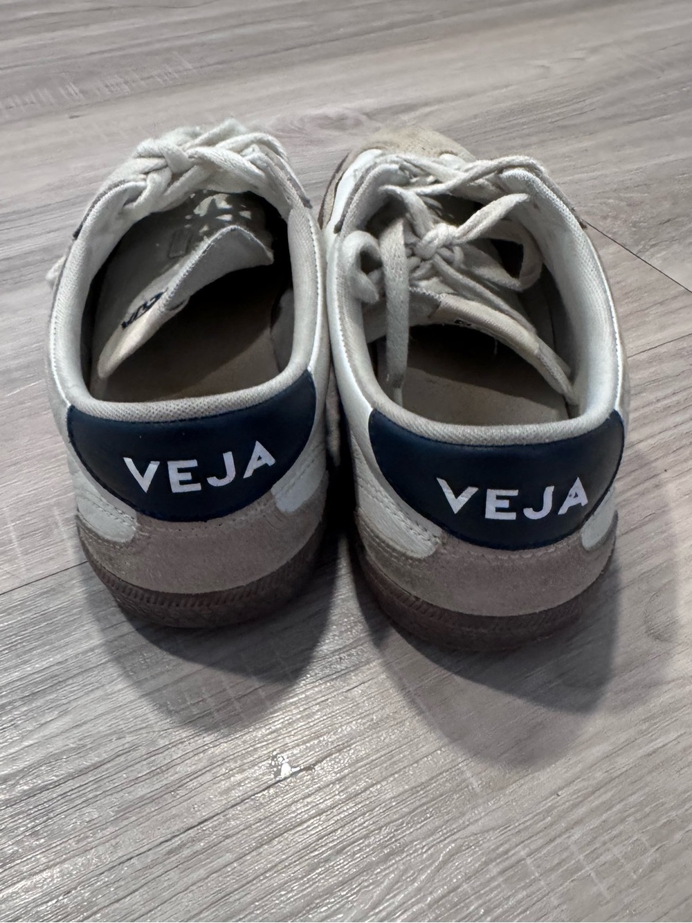 Veja Volley O.T. Sneaker (Women) - Picture 11 of 13